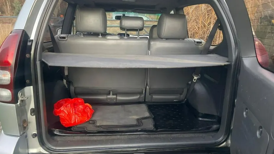 TOYOTA Land Cruiser -
