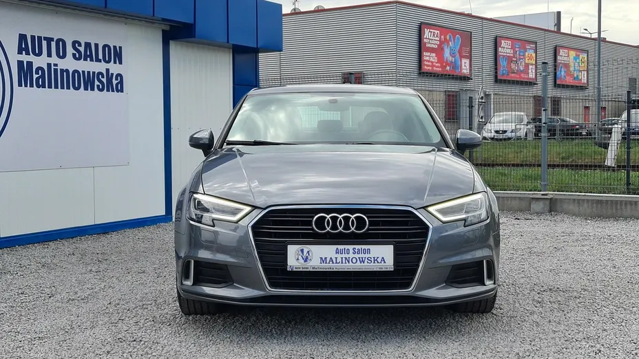 AUDI A3 Limousine -