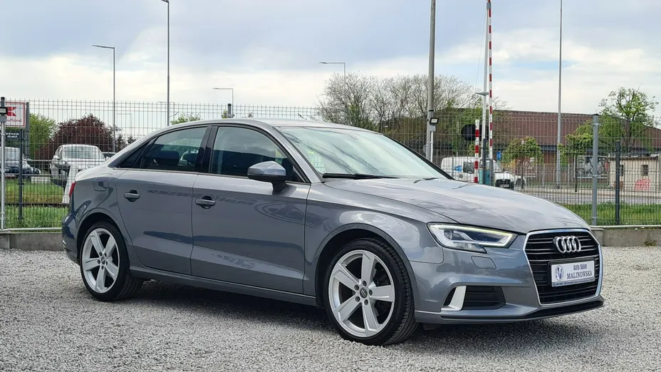 AUDI A3 -