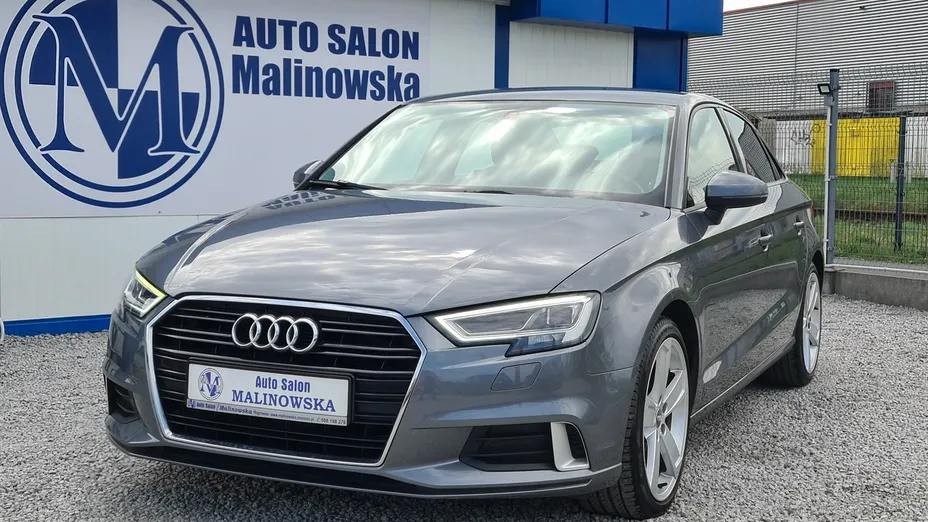 AUDI A3 Limousine -