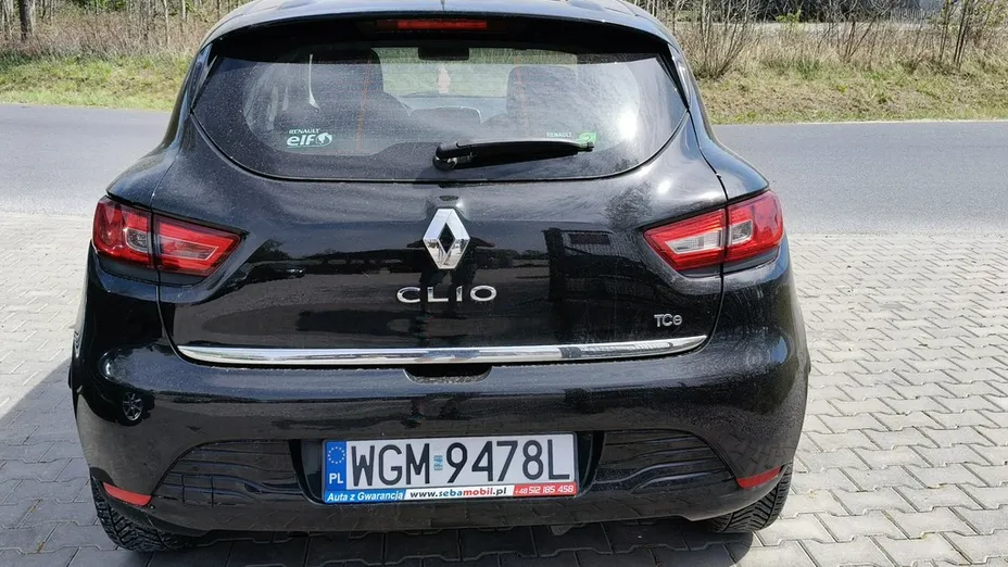 RENAULT Clio -