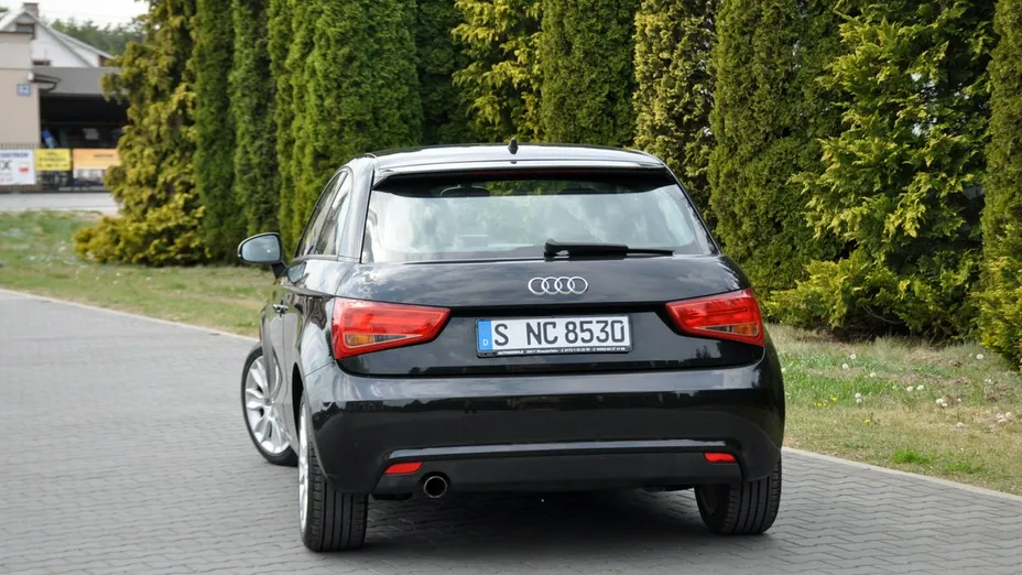 AUDI A1 -