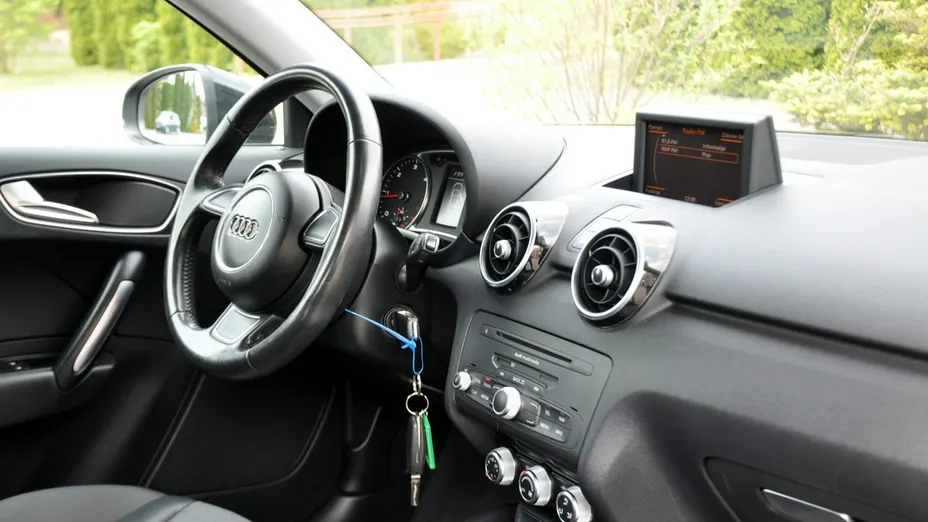 AUDI A1 -