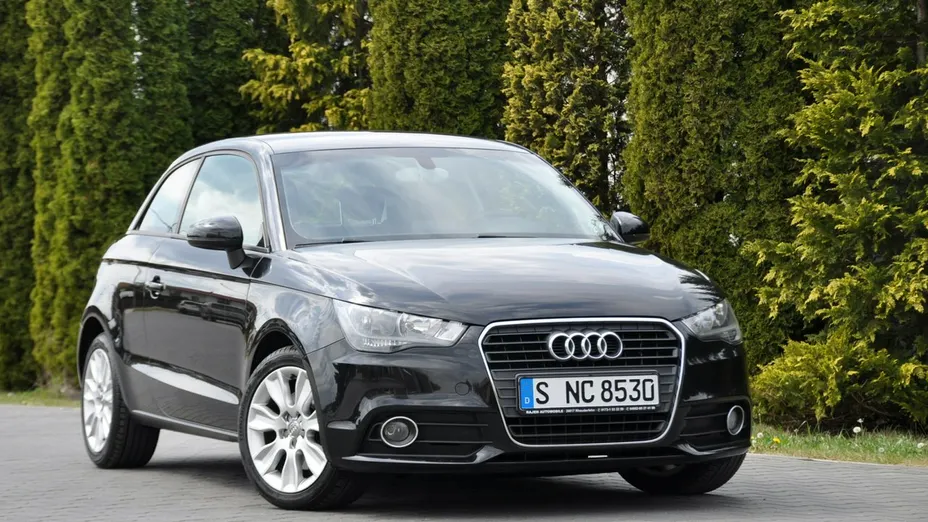 AUDI A1 -