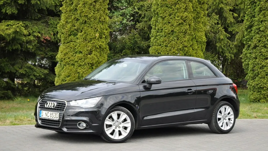AUDI A1 -