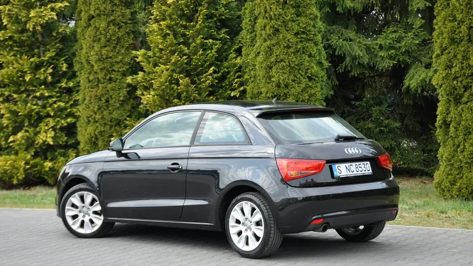 AUDI A1 -