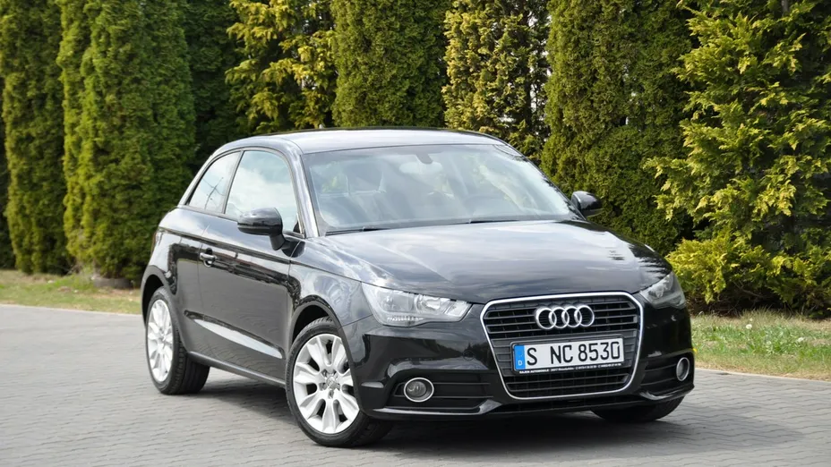 AUDI A1 -