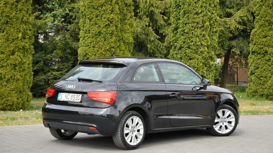 AUDI A1 -