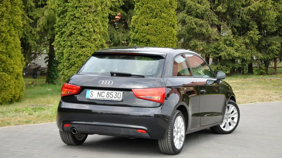 AUDI A1 -