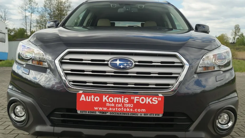 SUBARU Outback -
