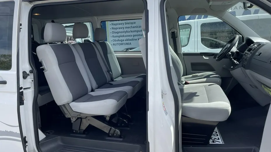 VOLKSWAGEN Transporter -