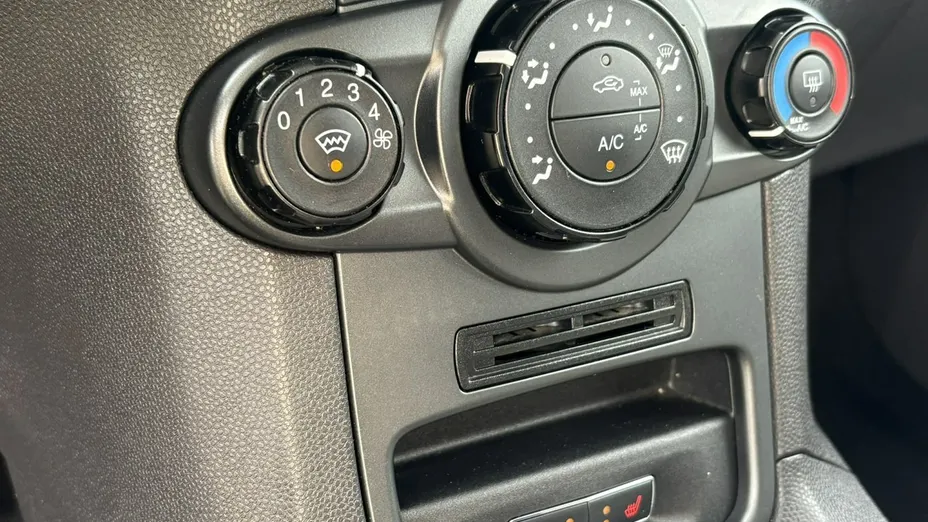 FORD Fiesta -