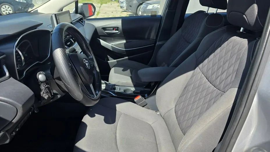 TOYOTA Corolla -