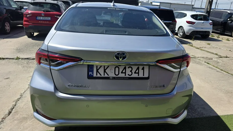 TOYOTA Corolla -