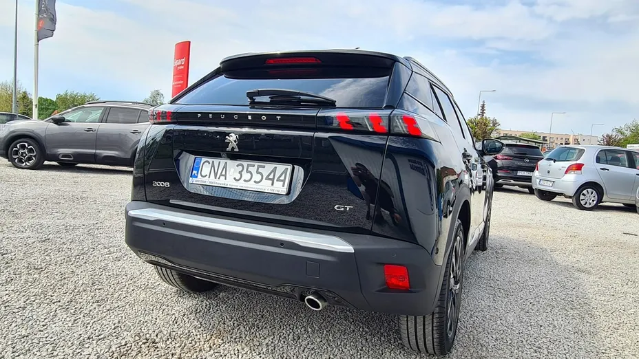 PEUGEOT 2008 -