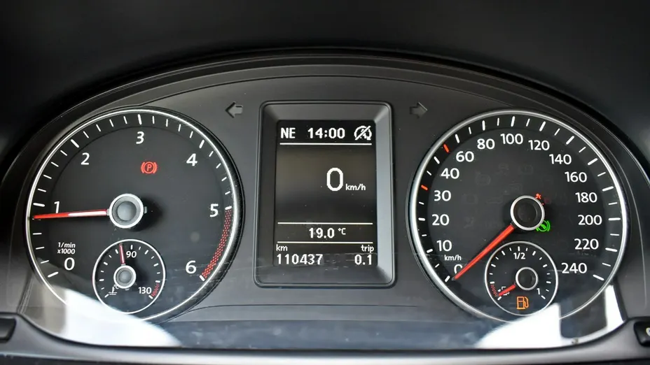 VOLKSWAGEN Caddy -