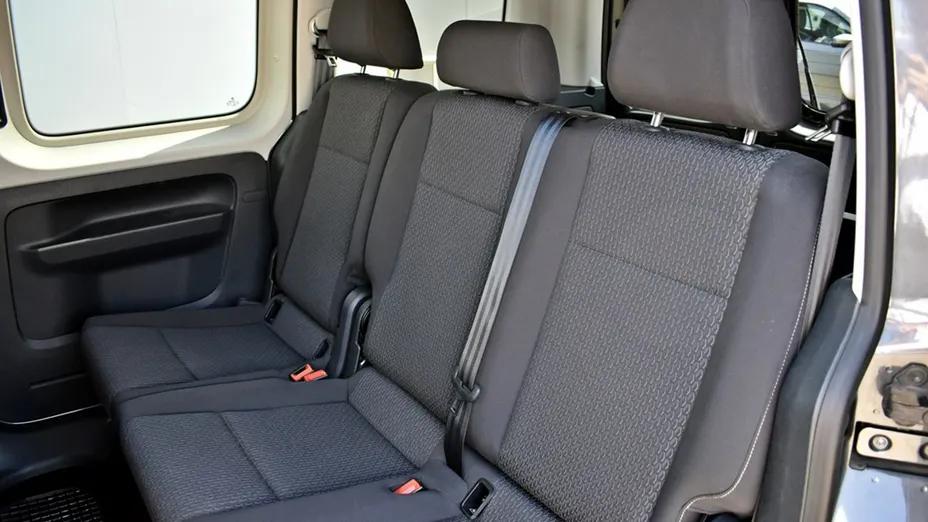 VOLKSWAGEN Caddy -