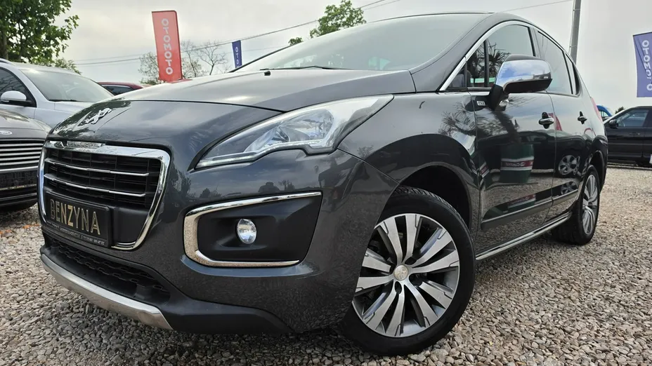PEUGEOT 3008 -