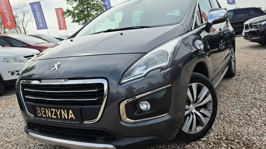 PEUGEOT 3008 -
