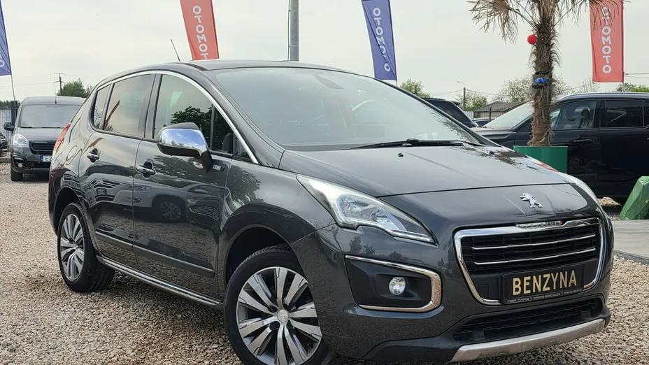 PEUGEOT 3008 -