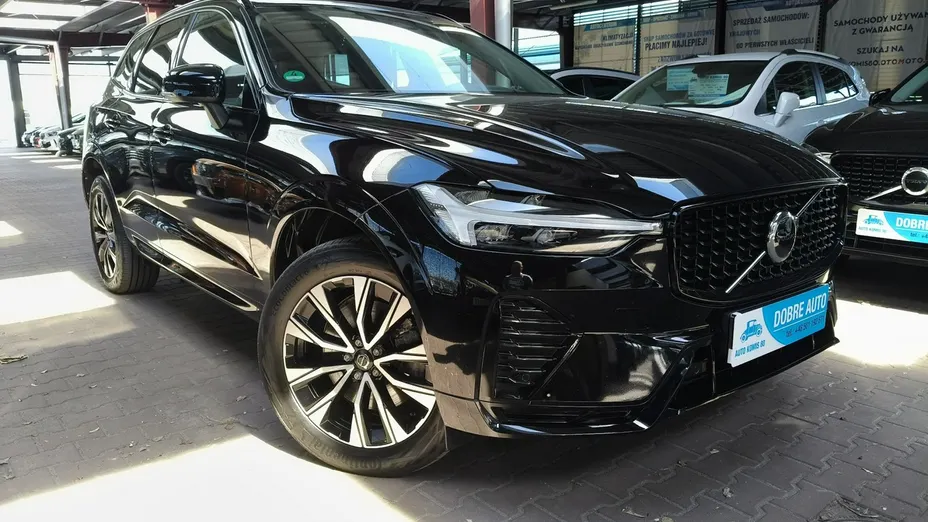 VOLVO XC60 -