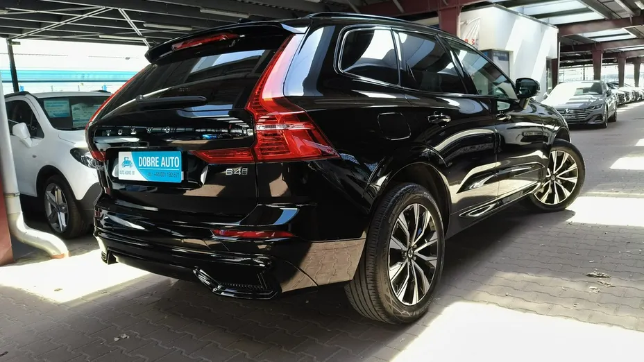 VOLVO XC60 -