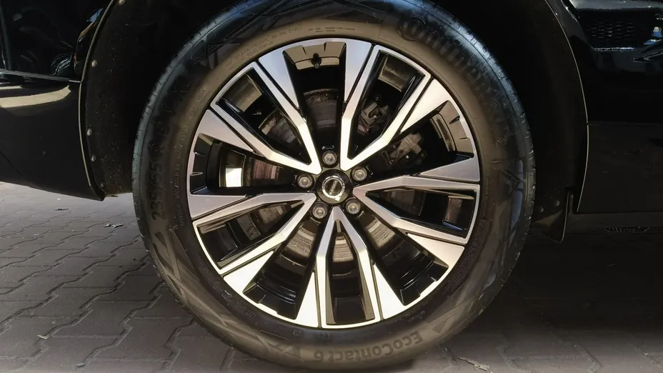 VOLVO XC60 -