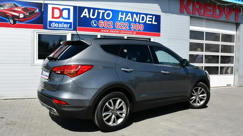 HYUNDAI Santa Fe -