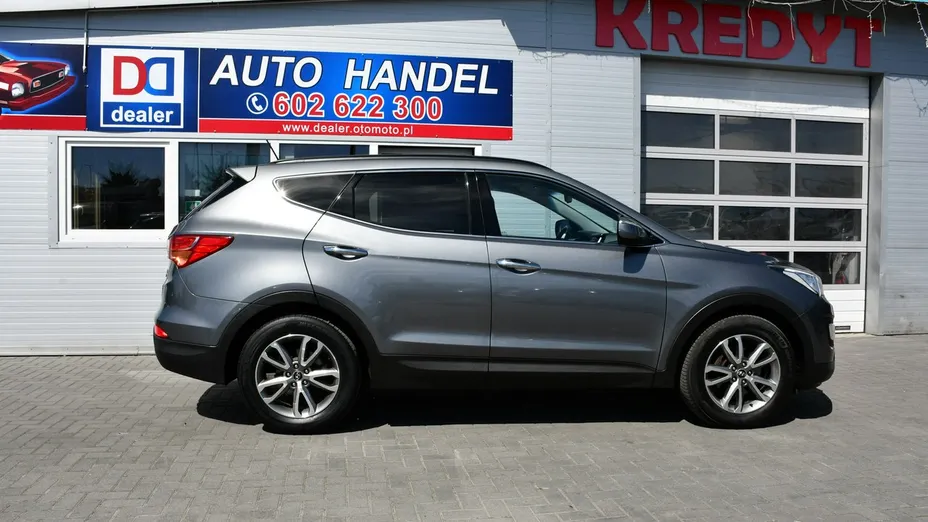 HYUNDAI Santa Fe -