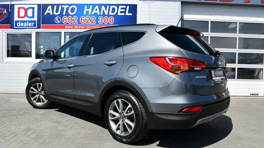HYUNDAI Santa Fe -