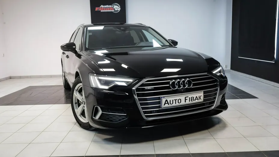 AUDI A6 -