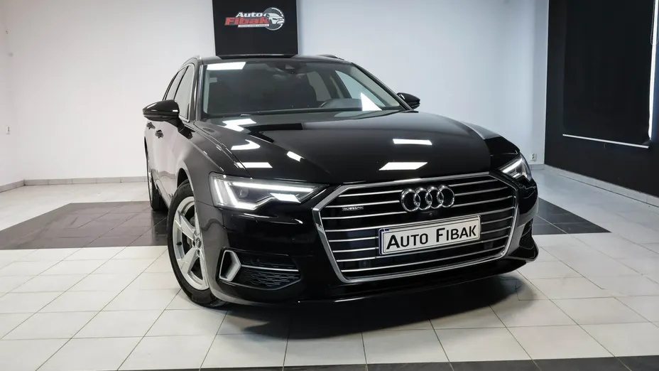 AUDI A6 -