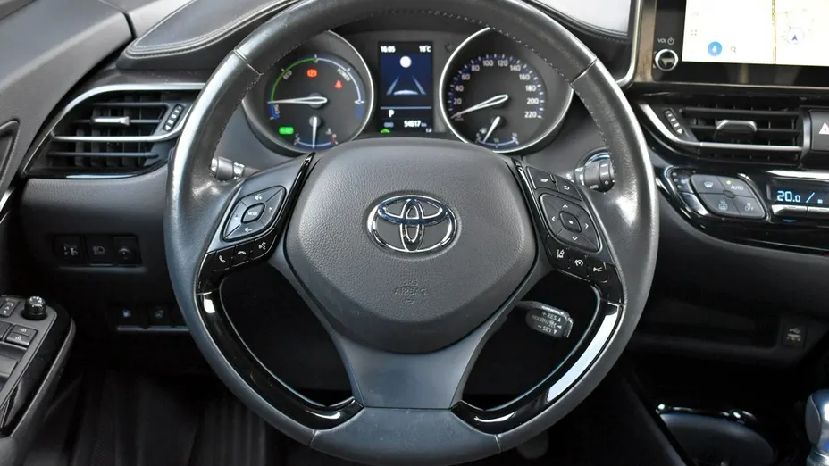 TOYOTA C-HR -