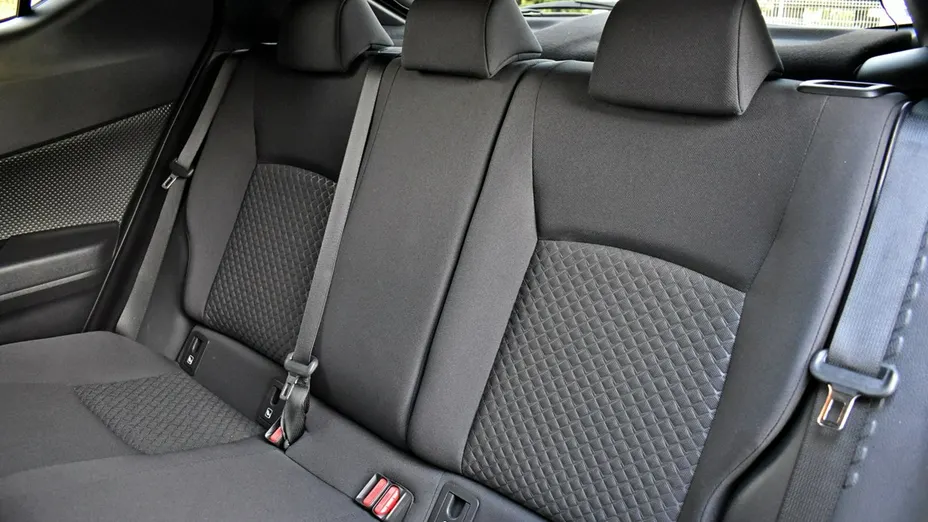TOYOTA C-HR -