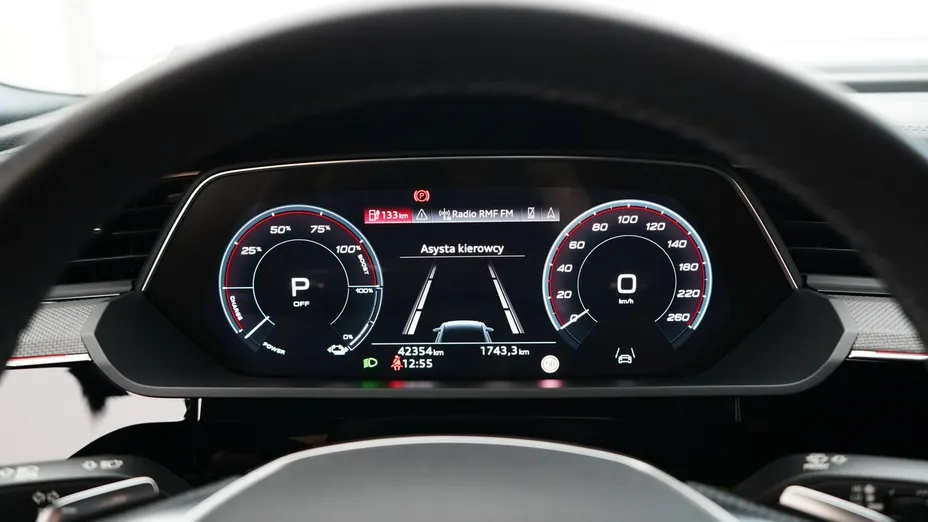 AUDI e-tron Sportback -