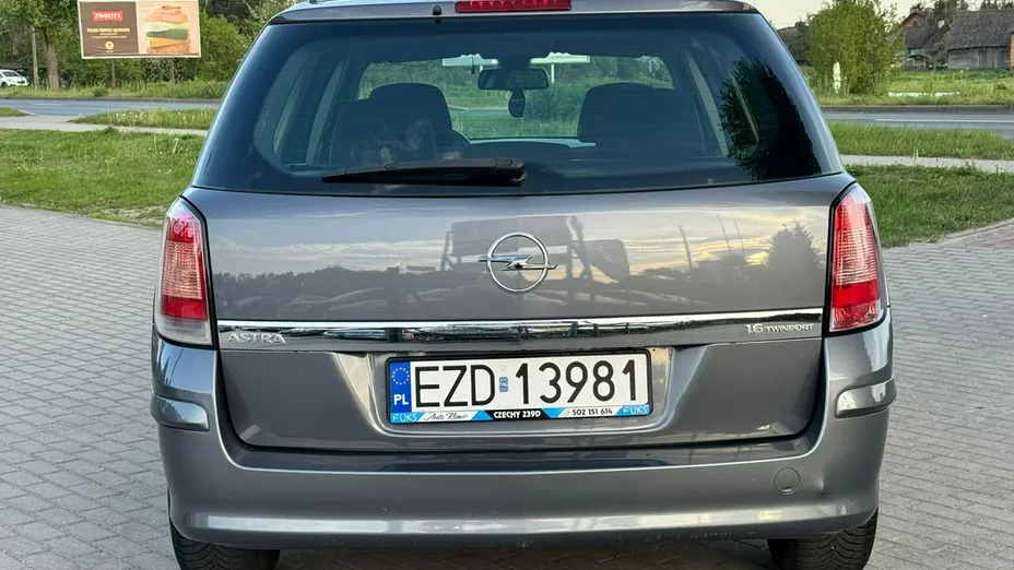OPEL Astra -