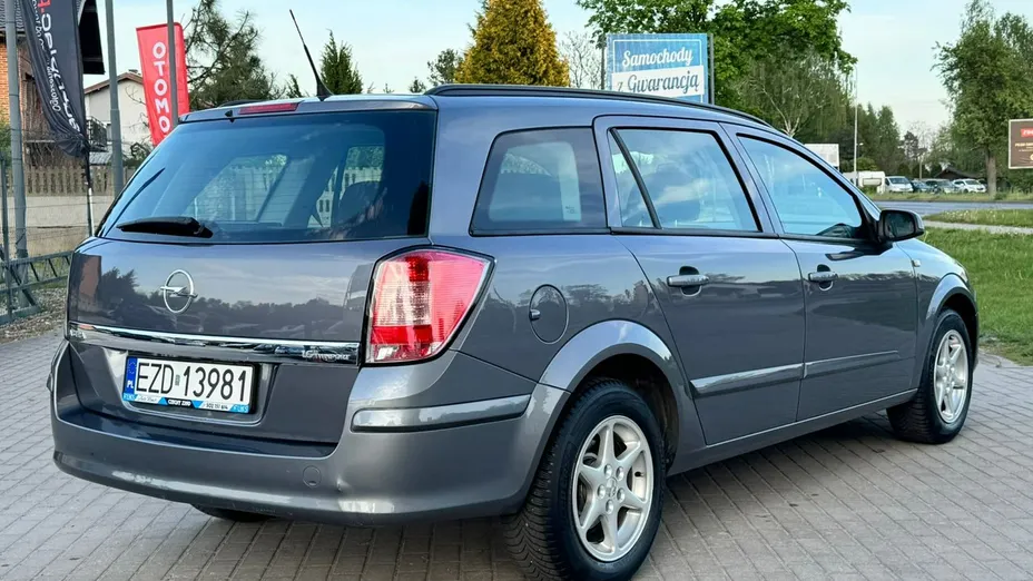 OPEL Astra -