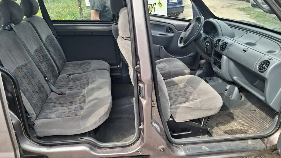 RENAULT Kangoo -