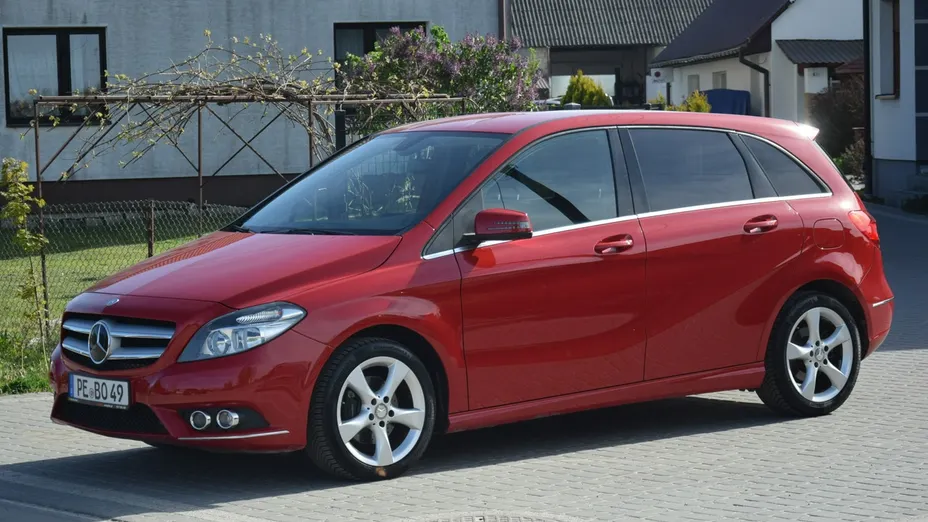 MERCEDES-BENZ B Klasa -