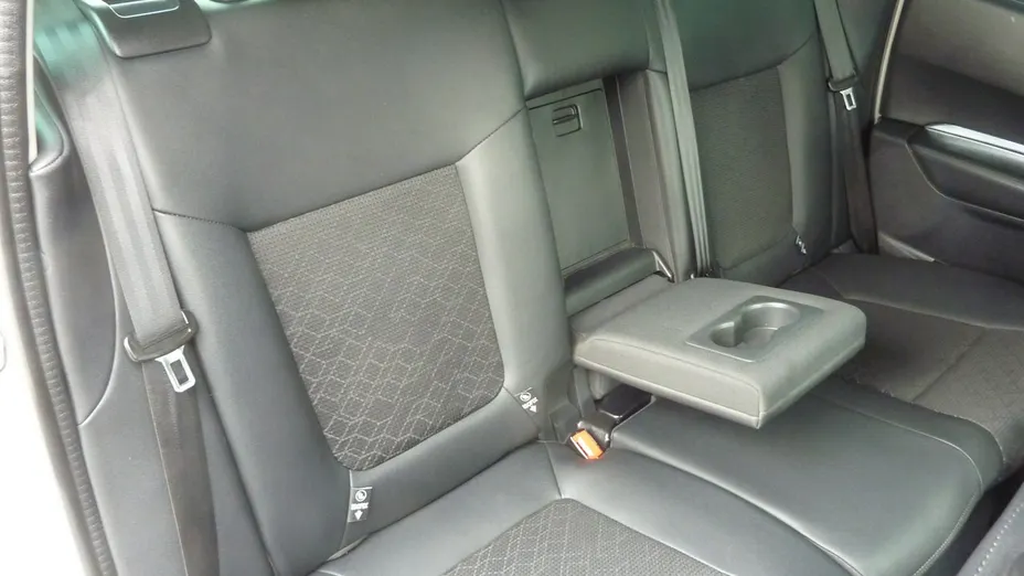 PEUGEOT 3008 -