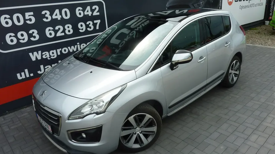 PEUGEOT 3008 -