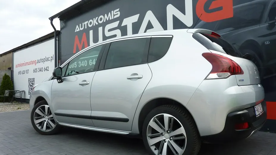 PEUGEOT 3008 -