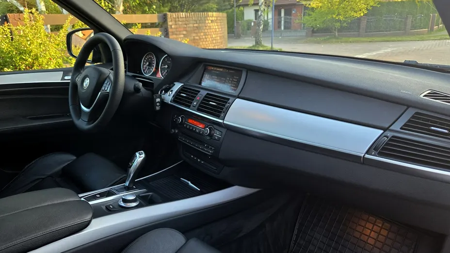 BMW X5 -
