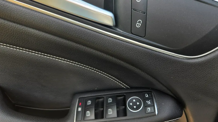 MERCEDES-BENZ B Klasa -