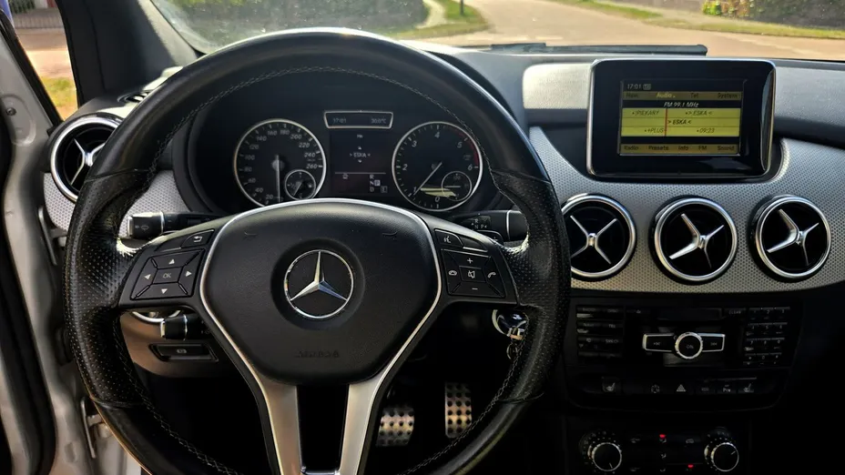 MERCEDES-BENZ B Klasa -
