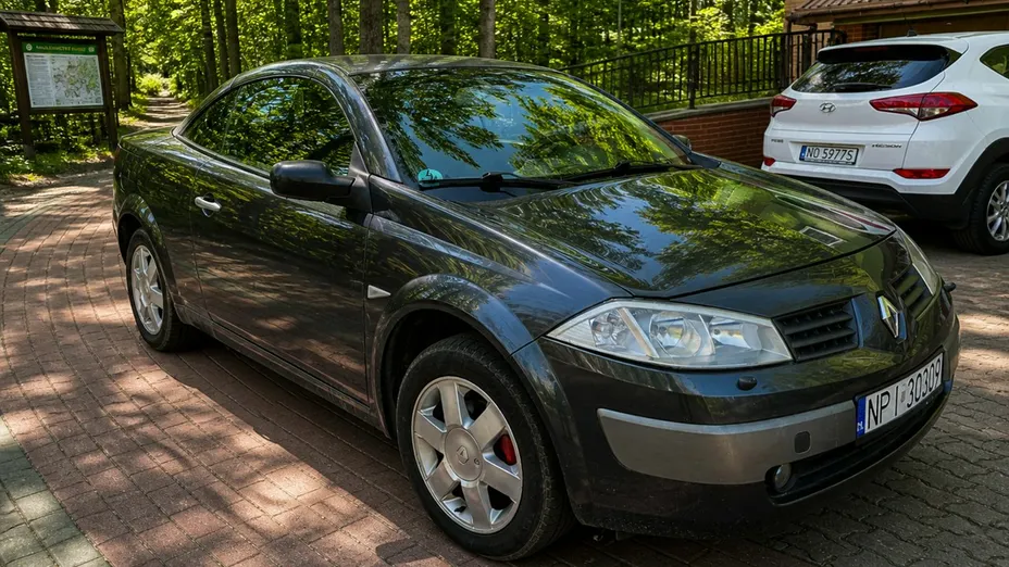 RENAULT Megane -