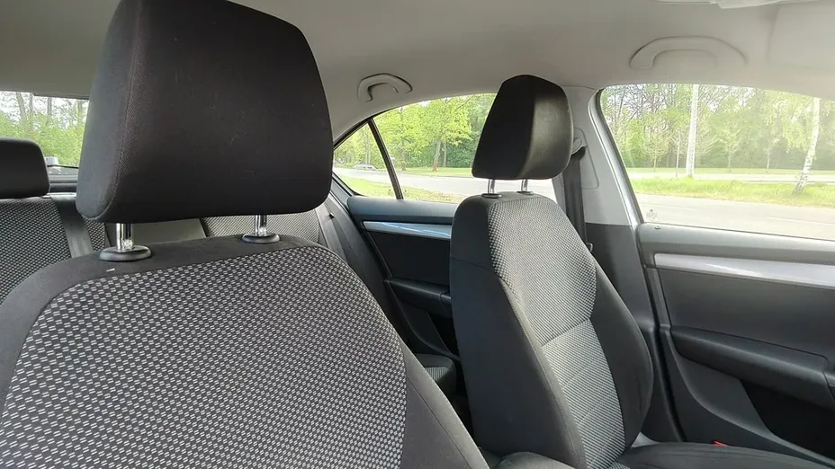 SKODA Octavia -