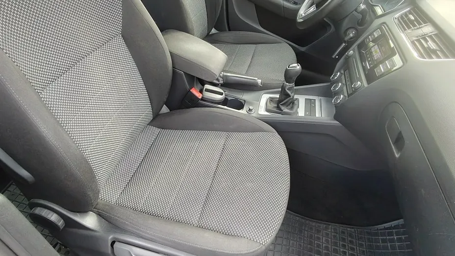 SKODA Octavia -