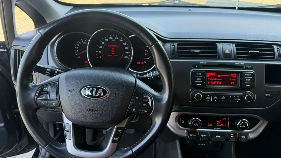 KIA Rio -