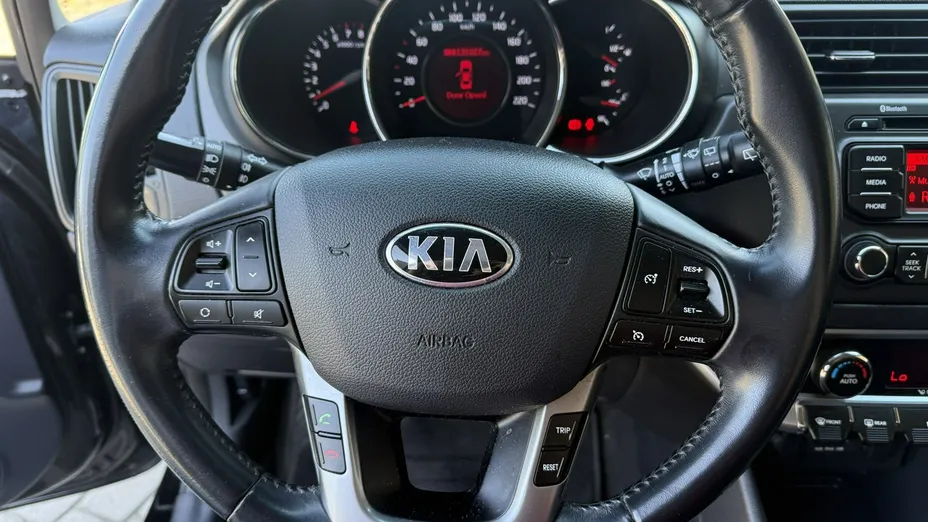 KIA Rio -